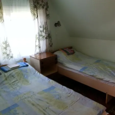 Pensión Sarnakortsi Lindi